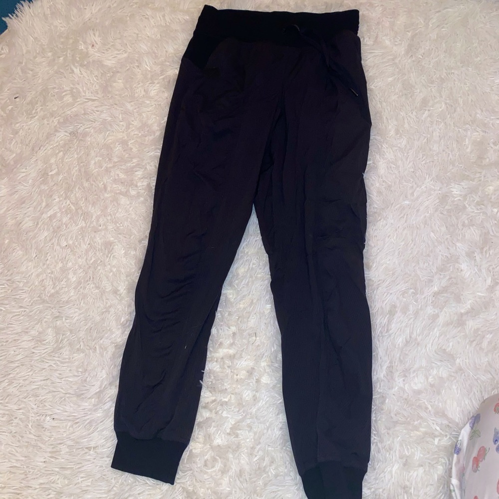 Lululemon joggers